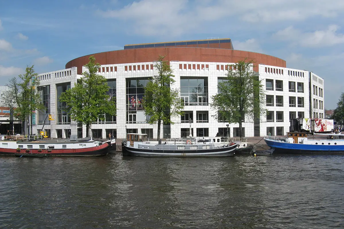 Het Muziektheater Amsterdam